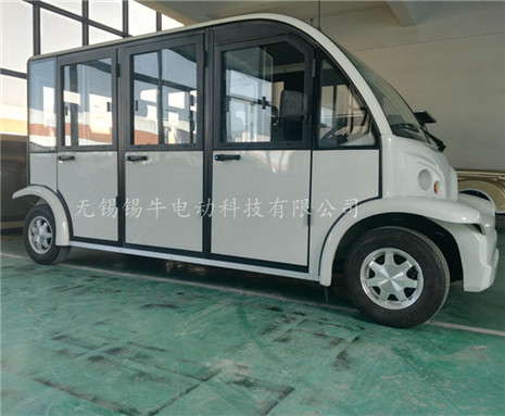 6座封閉式電動觀光車.jpg